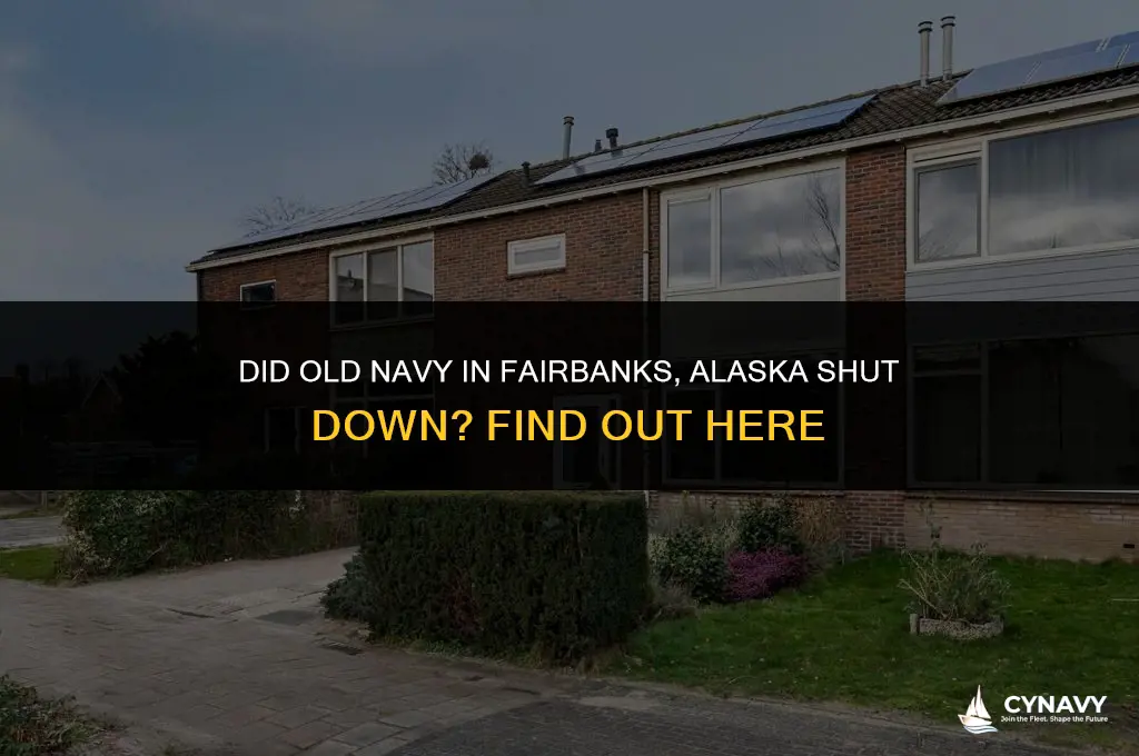 did old navy in fairbanks alaska close