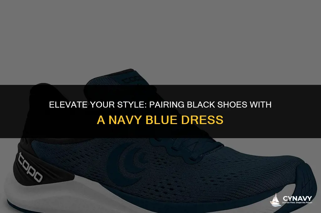 do black shoes go with navy blue dress