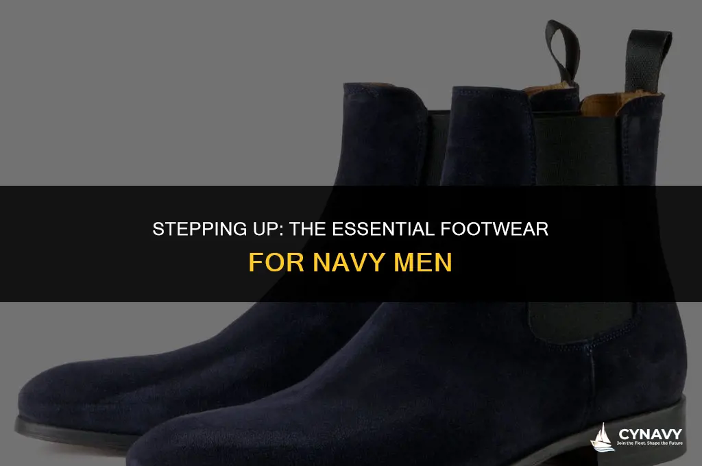 do navy men wear boots