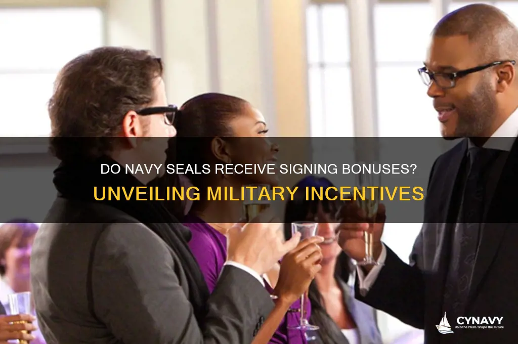 do navy seals get a signing bonus