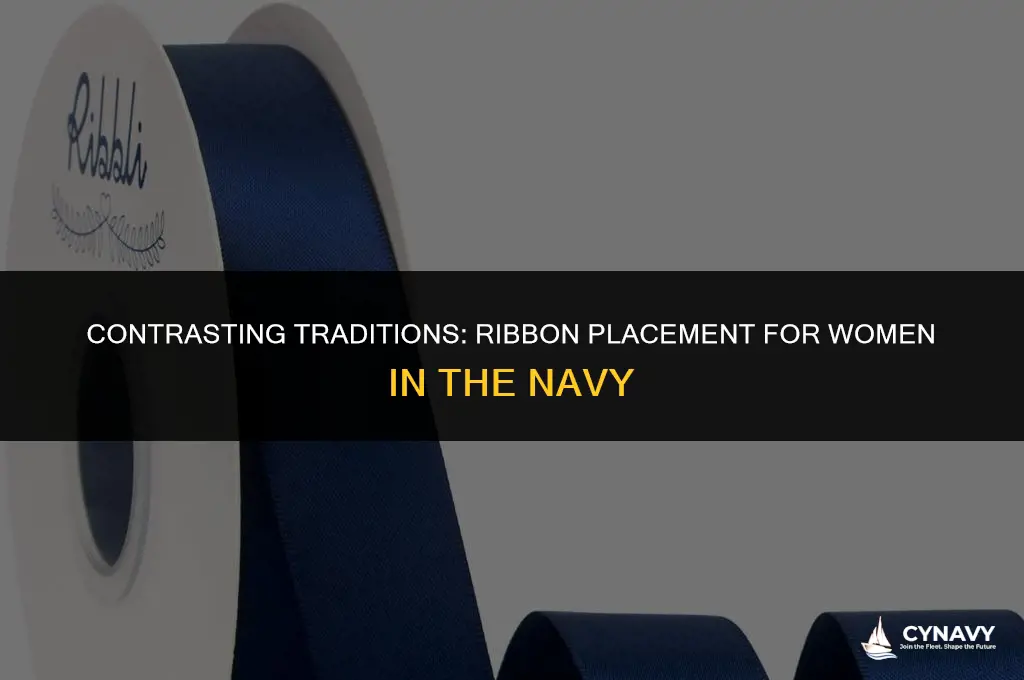 do navy women wear ribbons on opposite side