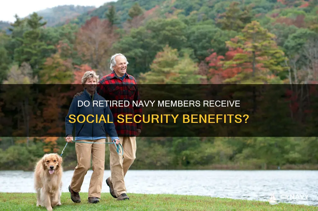 do retired navy get social security