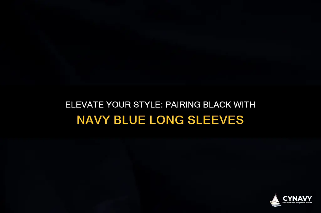 does black go with navy blue longsleeve