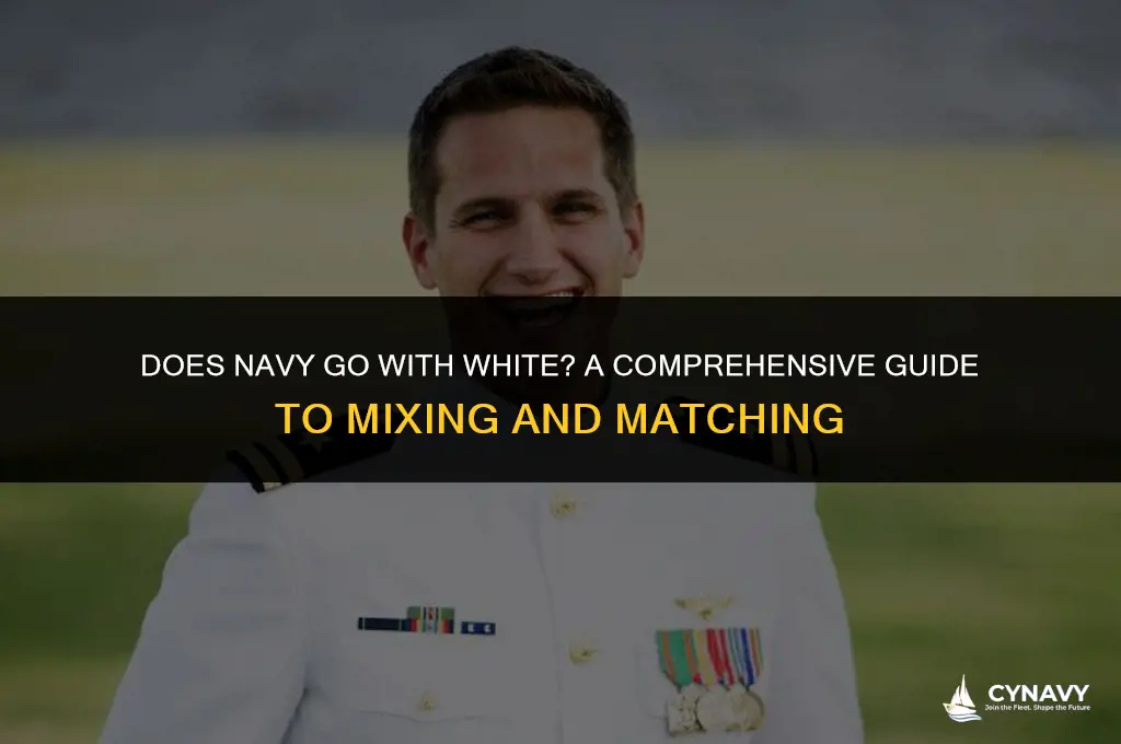 does navy go with white