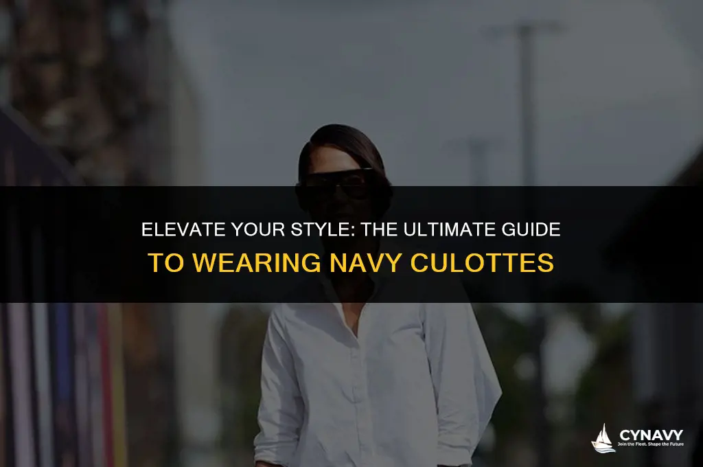 how to wear navy culottes