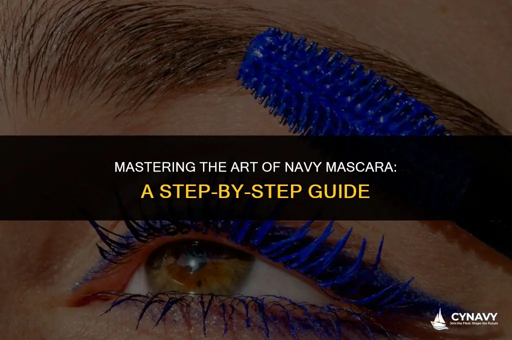 how to wear navy mascara