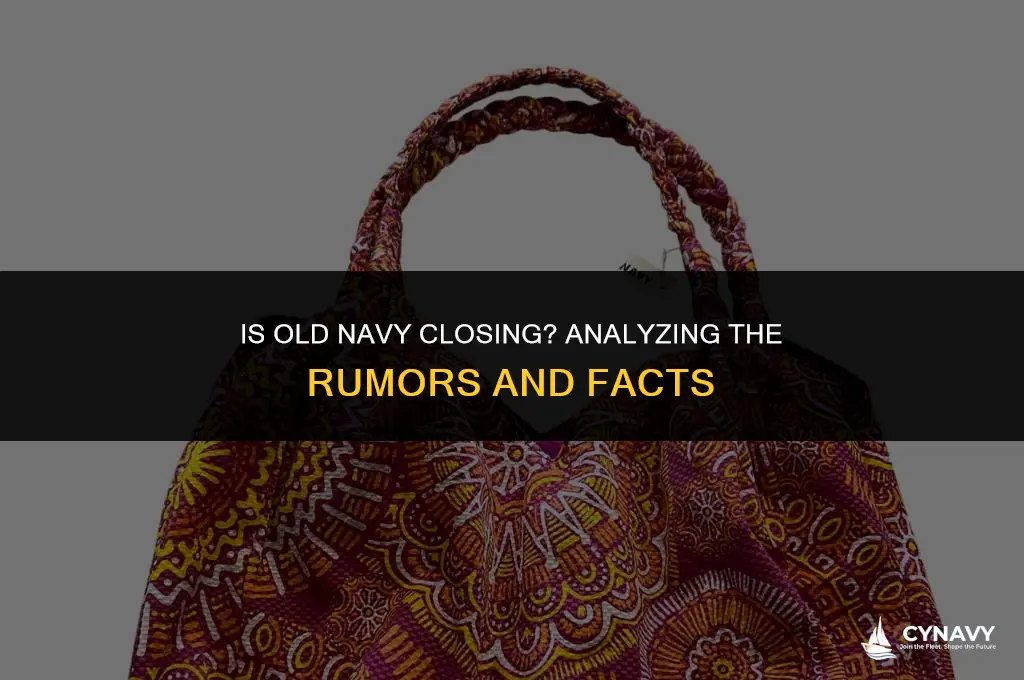 is old navy closing