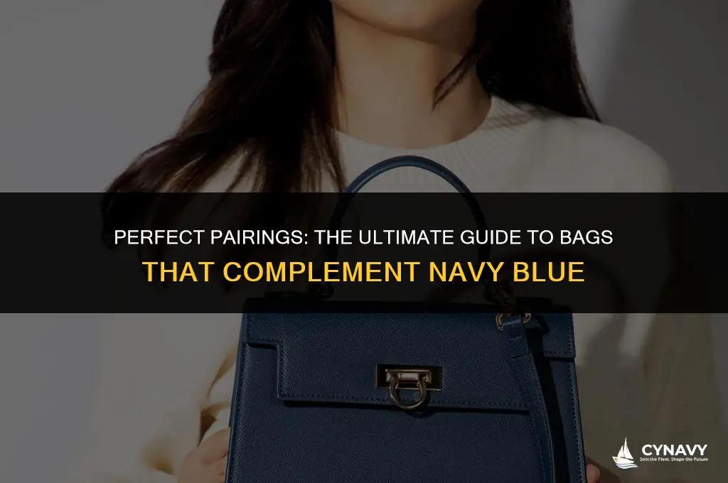 what color bag goes with navy blu