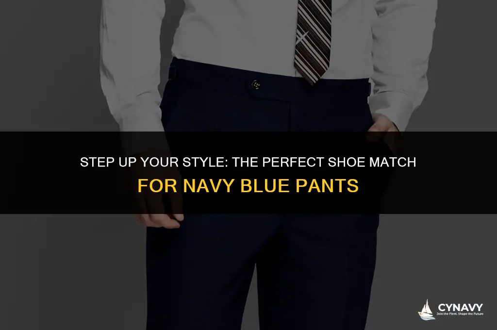 what color shoes go with navy blue pants