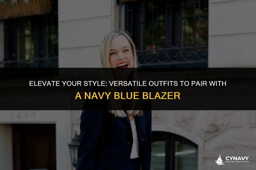 what to wear with a navy blue blazer